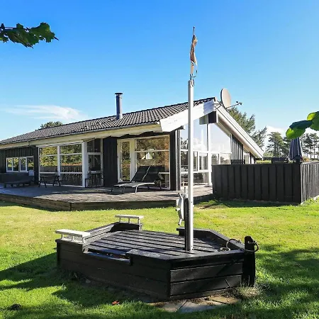 Modern In With Sauna Otterup
